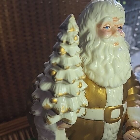 Vintage Matte Gold Tone Santa With Tree & Bell - Picture 4 of 12